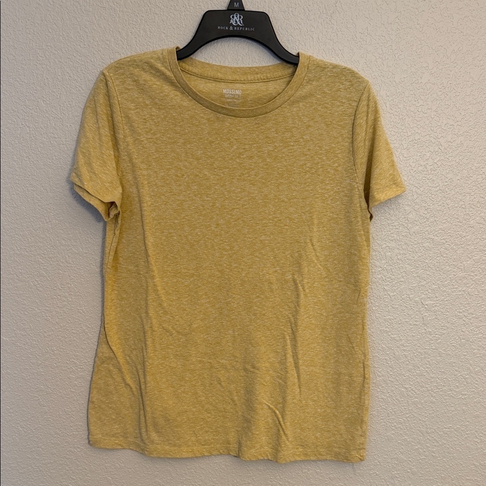 Mossimo Supply Co. Mustard Short Sleeve Tee